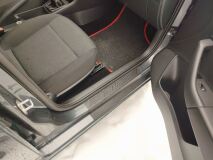 Накладки в проем дверей со скотчем для Volkswagen Polo (6 поколение) 2020-/ Skoda Rapid (1,2 поколение) 2012-