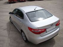 Козырек на стекло для Kia Rio III
