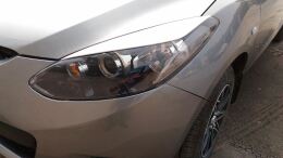 Реснички на фары для Mazda Demio DE 2007-2014 