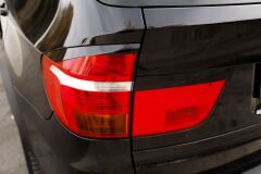 Накладки на задние фары (реснички) для BMW X5(E70) 2007—2010 г.в.