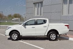 Пороги труба 120х60 овал с проступью для Mitsubishi L200 2015-