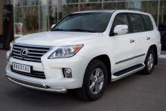 Пороги труба D42 для Lexus LX570 2012-