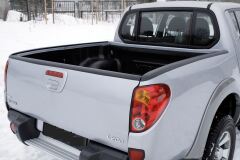 Комплект накладок на боковые борта и задний откидной борт БЕЗ СКОТЧА 3М Mitsubishi L200 2007-2013