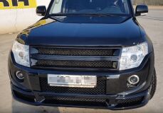Накладка переднего бампера Mitsubishi Pajero 4 дорест. 2006-2011