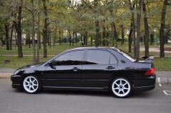 Накладки на внешние пороги Mitsubishi Lancer 9