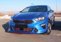 Сплиттер (Губа) Sport Line переднего бампера KIA Ceed 3 Вариант №2 (С КЛЫКАМИ)