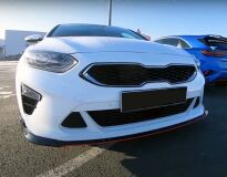 Накладка на передний бампер (очки) KIA Ceed 3 2018+
