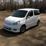 Реснички на фары для Toyota Funcargo NCP20 1999-2005