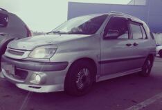Реснички на фары для Toyota Raum EXZ10 1997-2003г.
