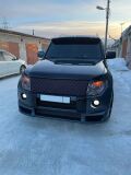 Накладка переднего бампера Mitsubishi Pajero 4 дорест. 2006-2011
