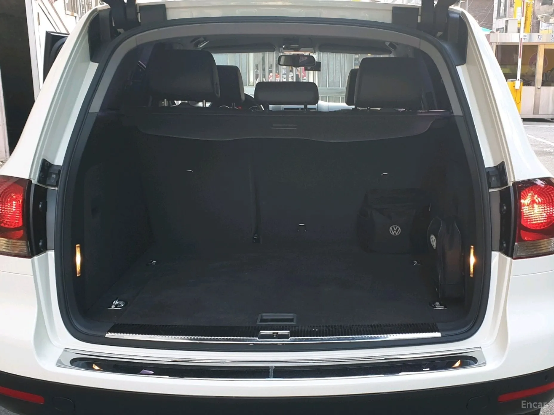 Volkswagen Touareg превью 4
