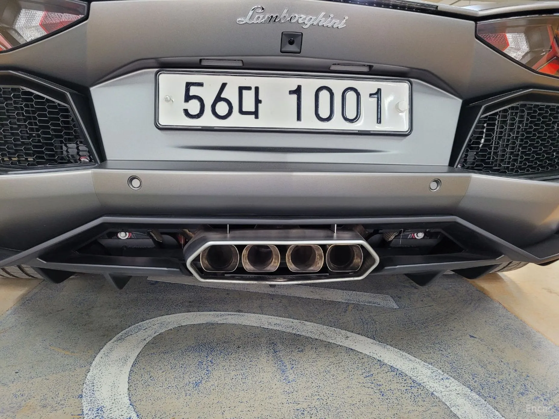 Lamborghini Aventador превью 19