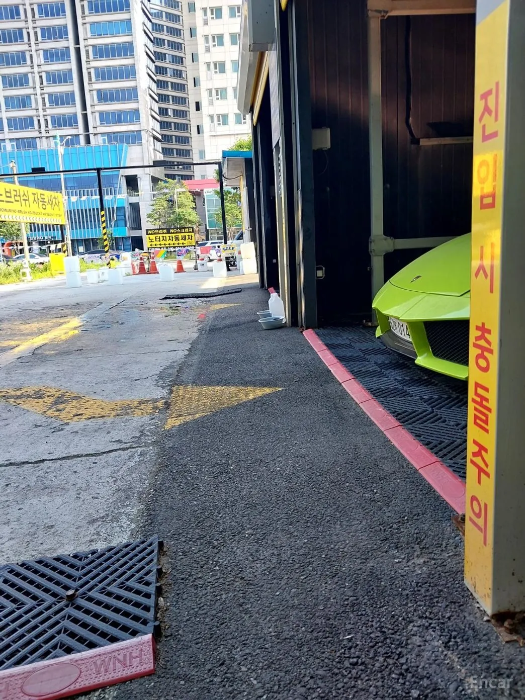 Lamborghini GALLARDO превью 14