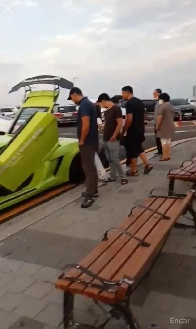 Lamborghini GALLARDO превью 19