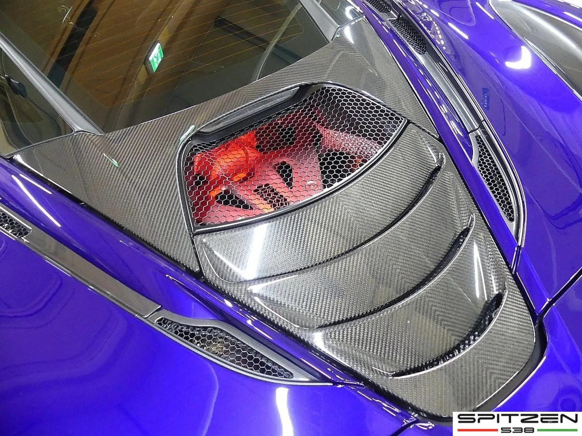 McLaren 720S превью 6