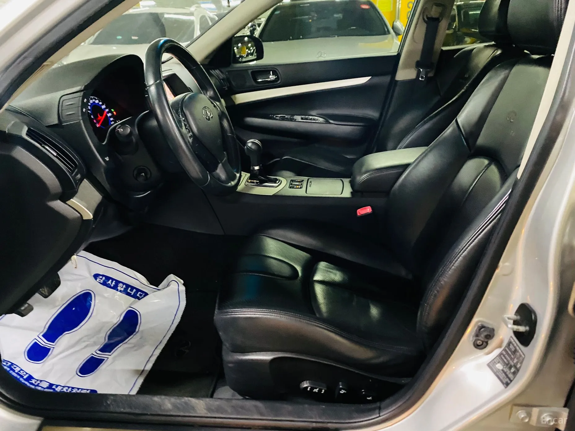 Infiniti G35 превью 9