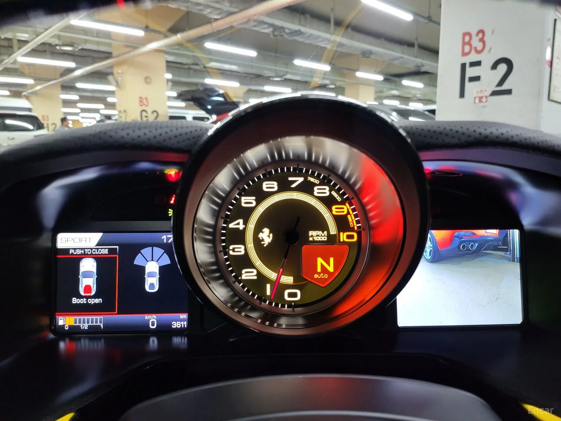 Ferrari 812 Superfast превью 13