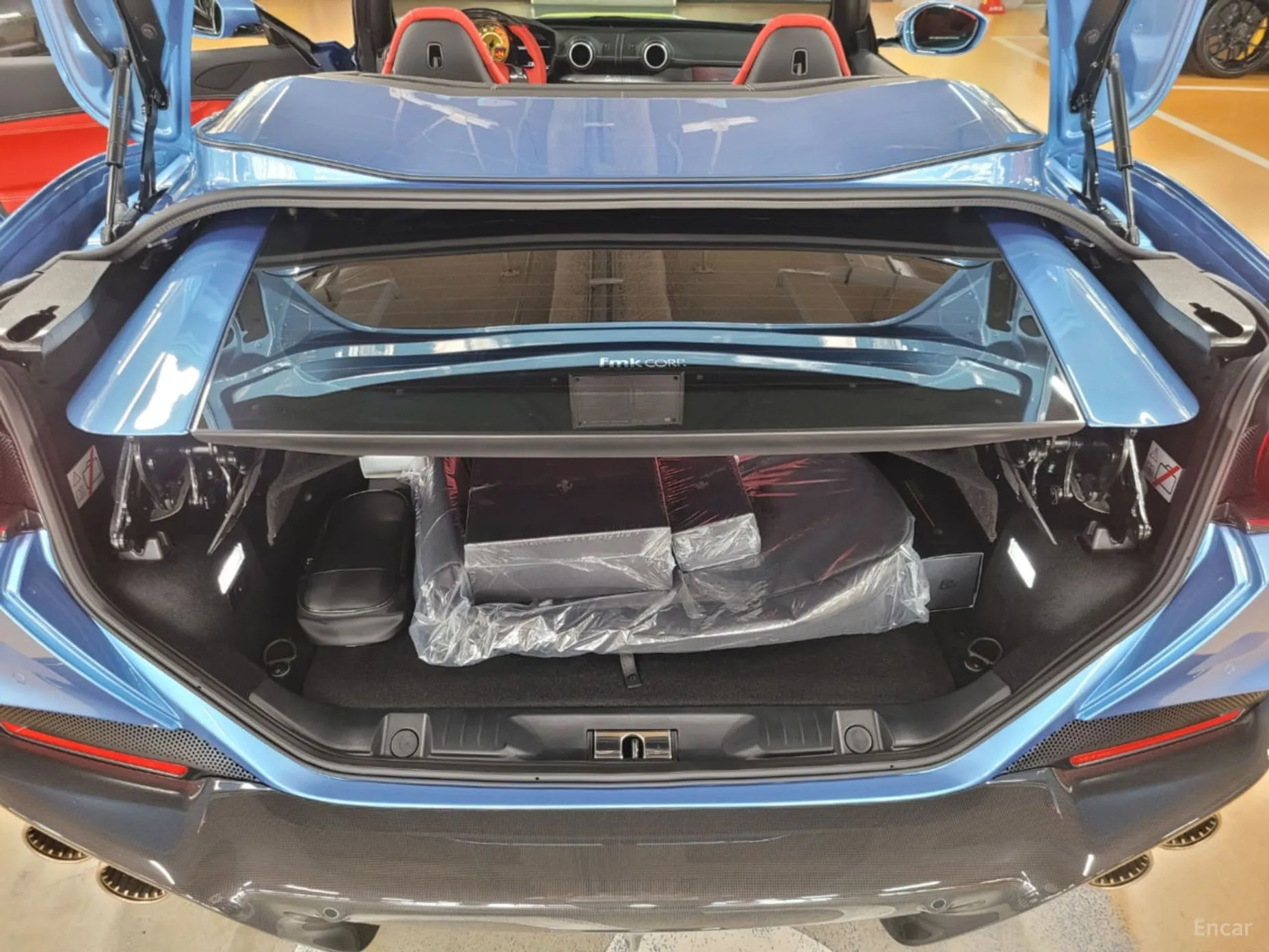 Ferrari Portofino превью 18