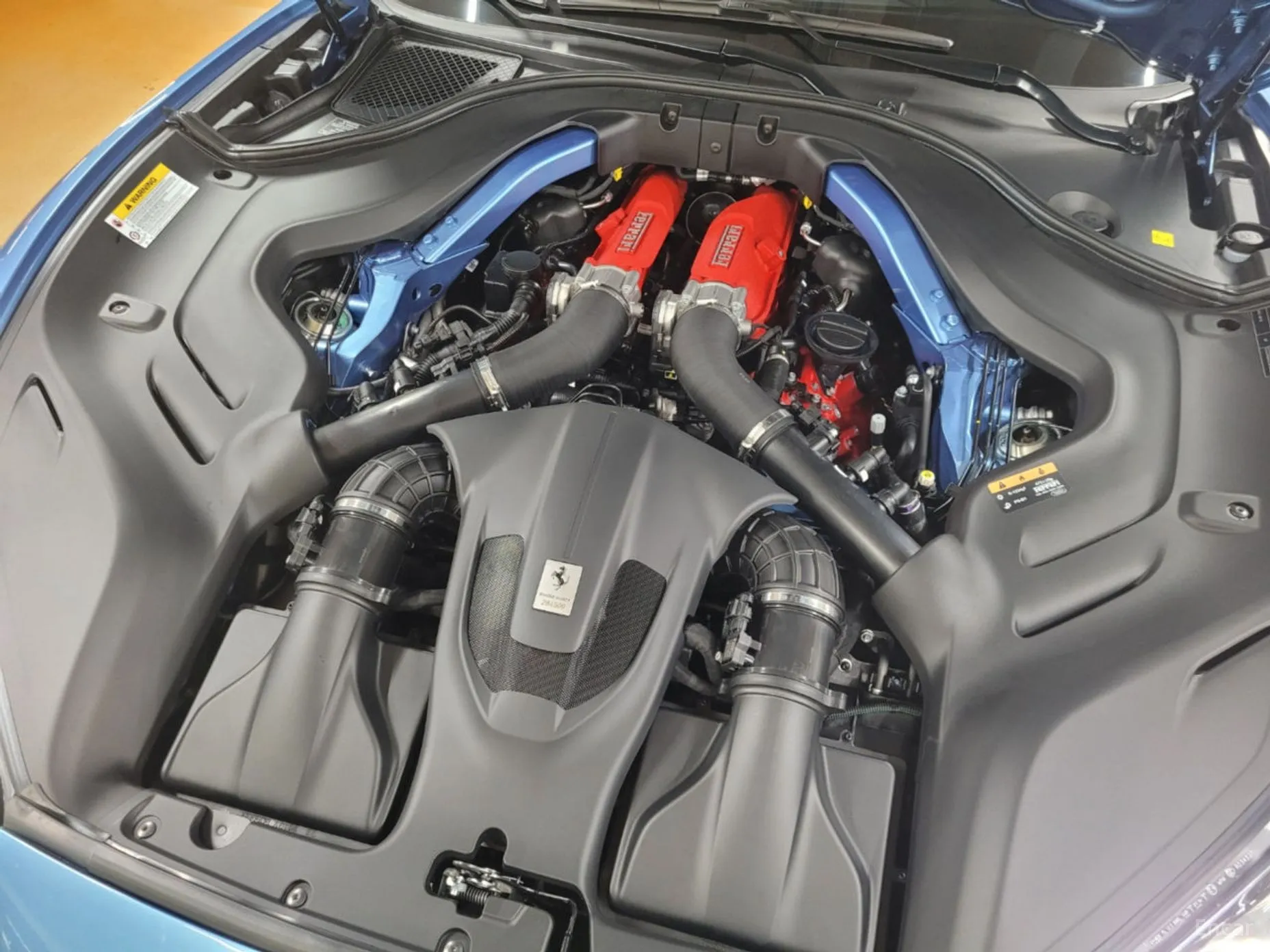 Ferrari Portofino превью 6