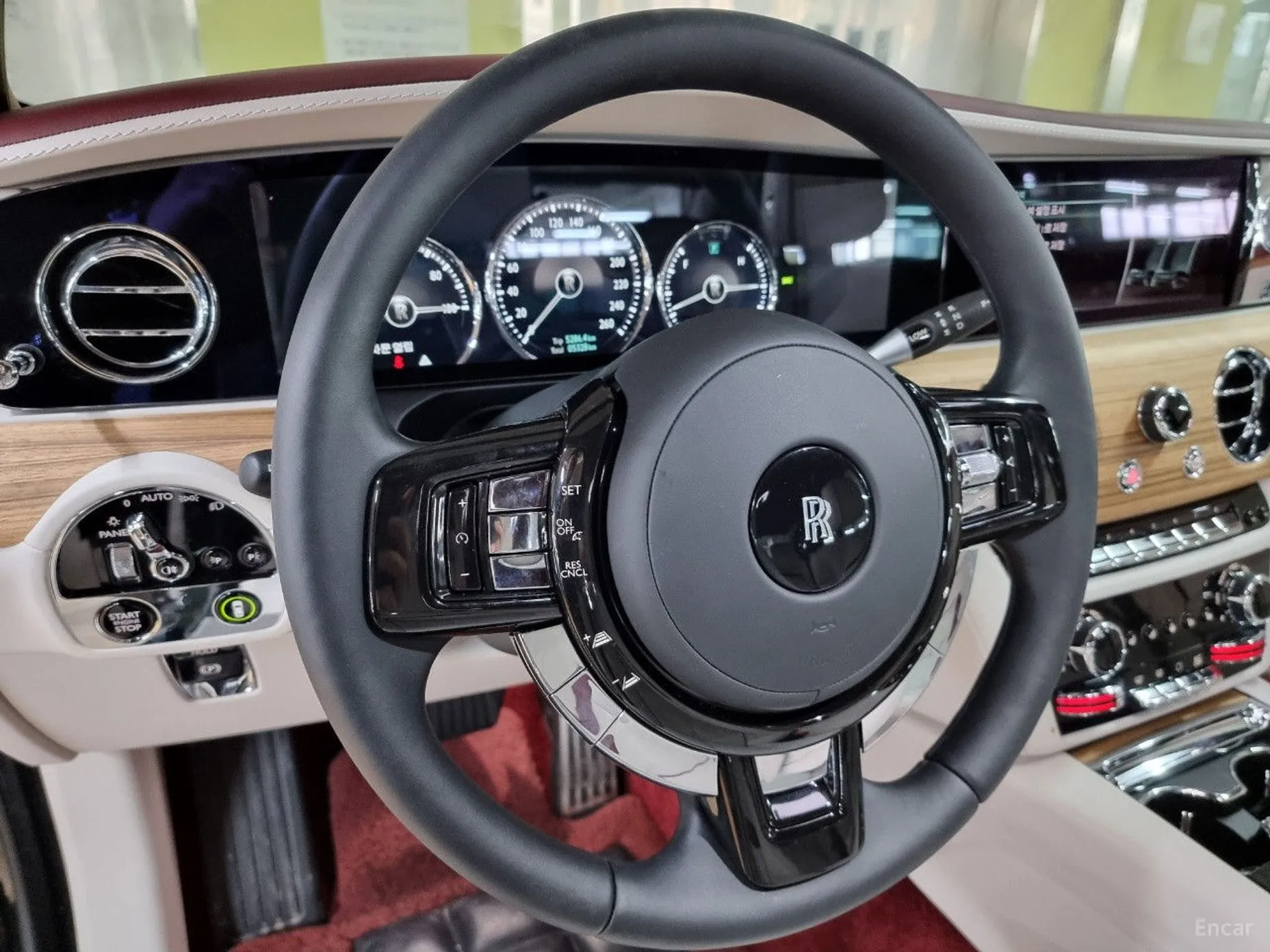 Rolls-Royce Ghost 2nd Generation превью 13