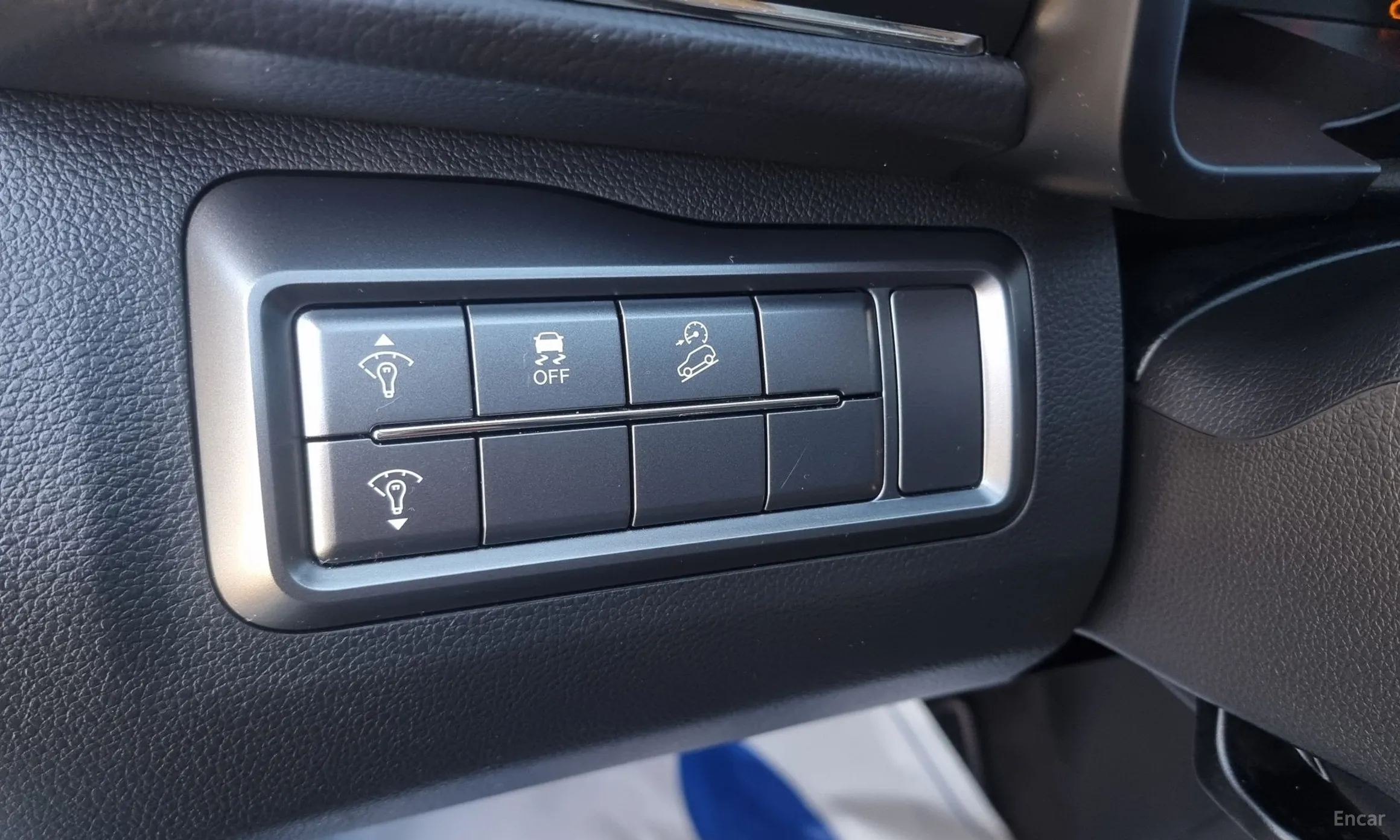 KG Mobility (SsangYong) Berry New Tivoli превью 17