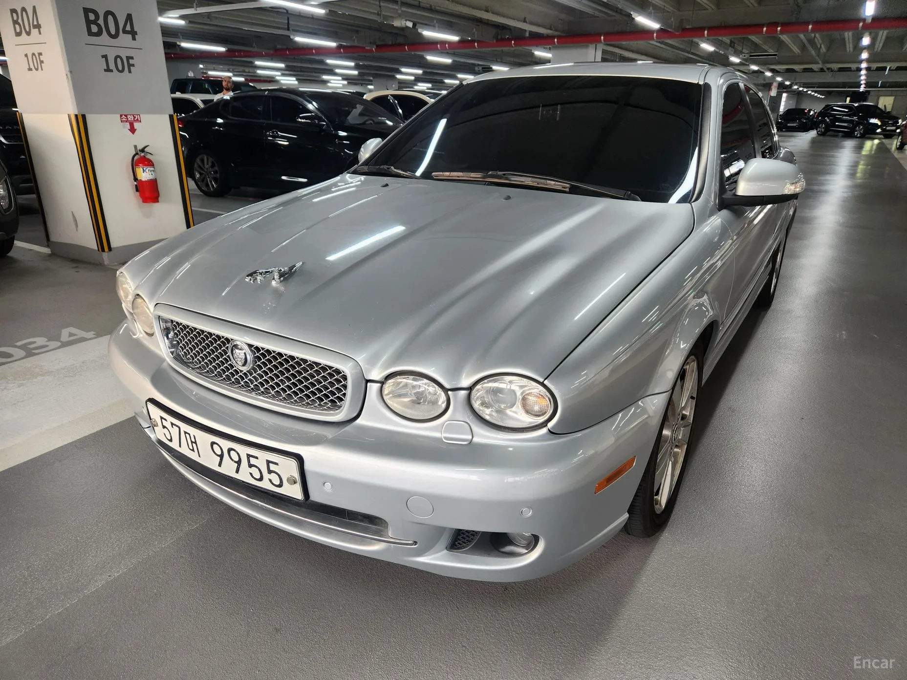 Jaguar X-type