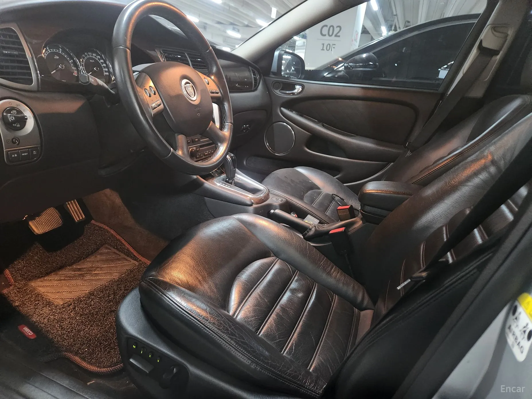 Jaguar X-type превью 11