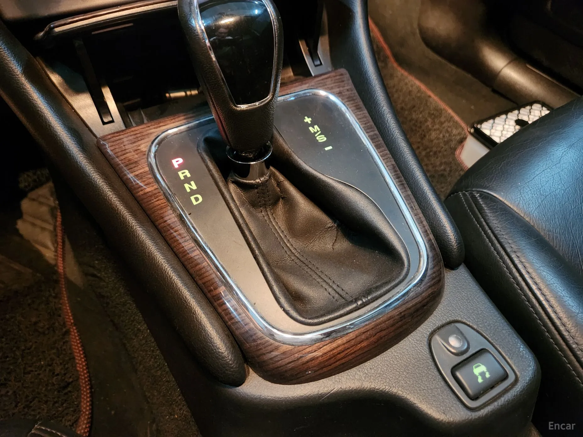 Jaguar X-type превью 14