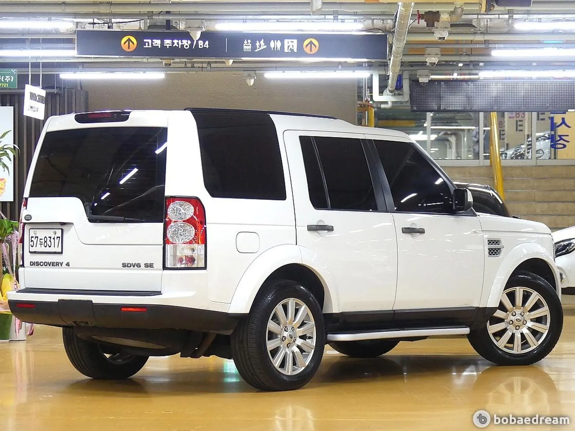Land Rover Discovery 4 превью 2