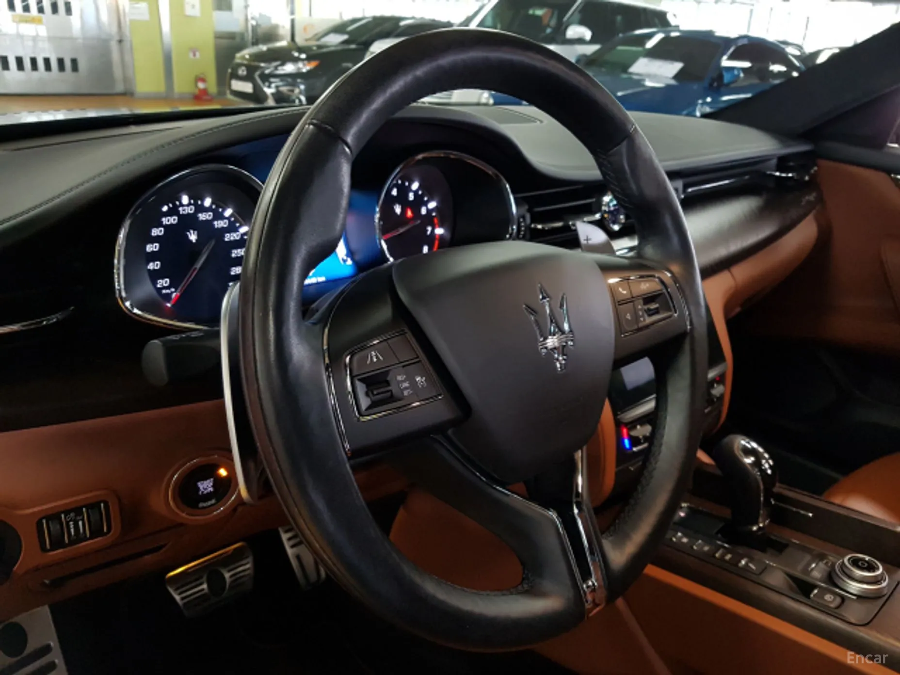 Maserati Quattroporte превью 11