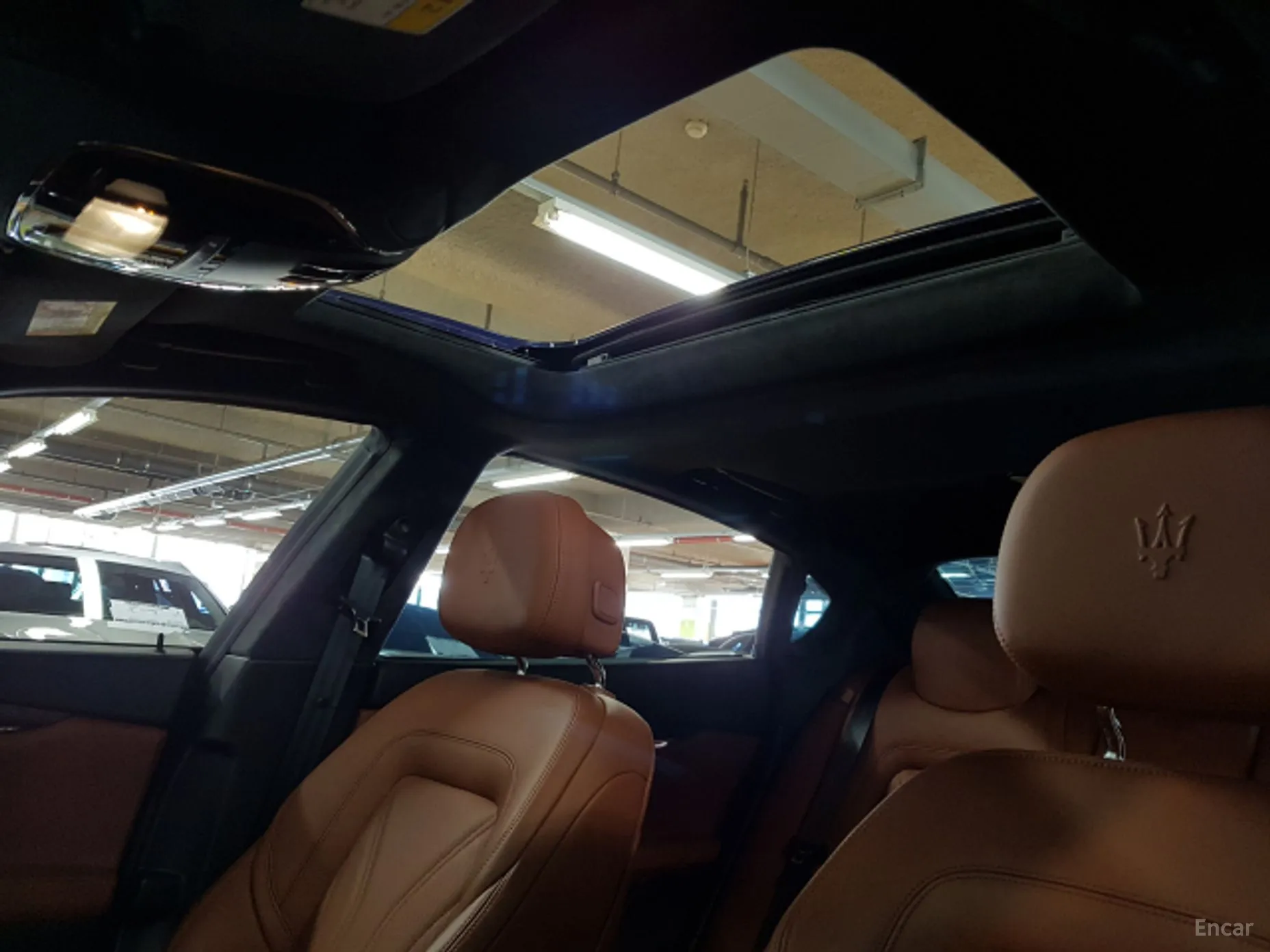Maserati Quattroporte превью 15