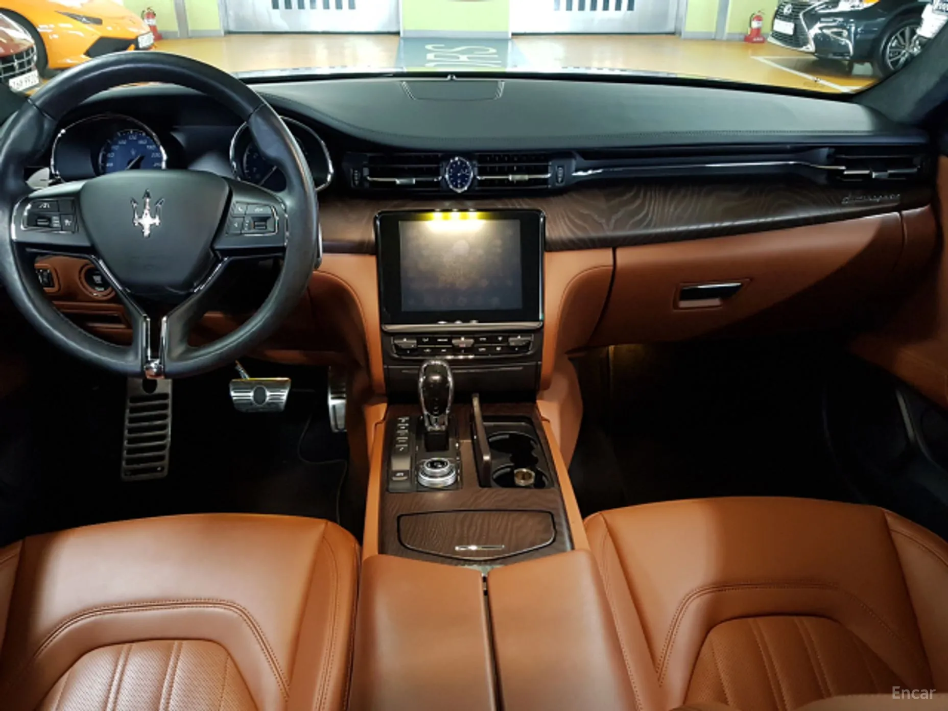 Maserati Quattroporte превью 4
