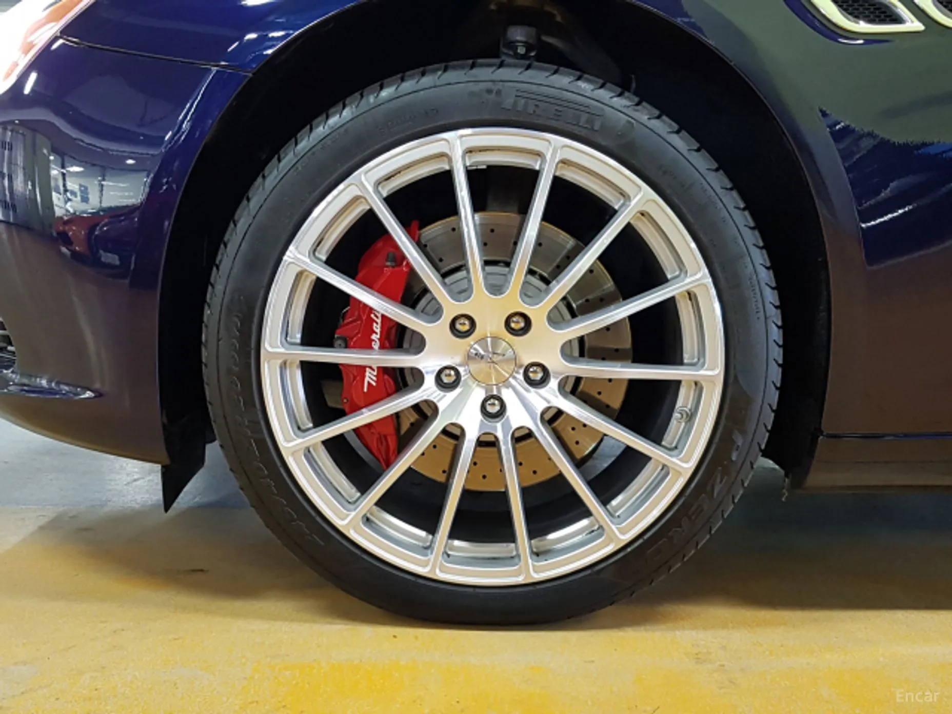 Maserati Quattroporte превью 5