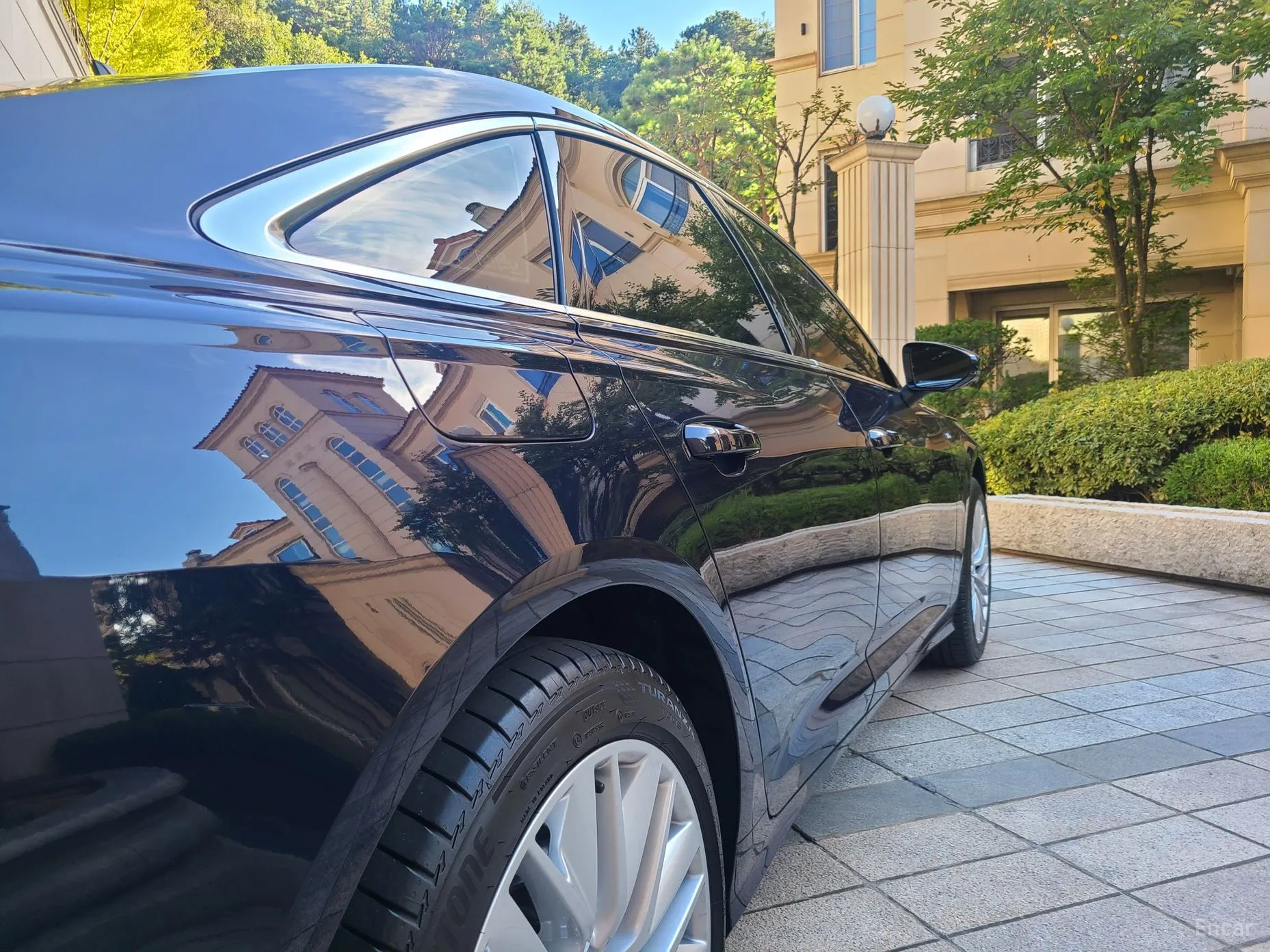 Audi A6 (C8) превью 3