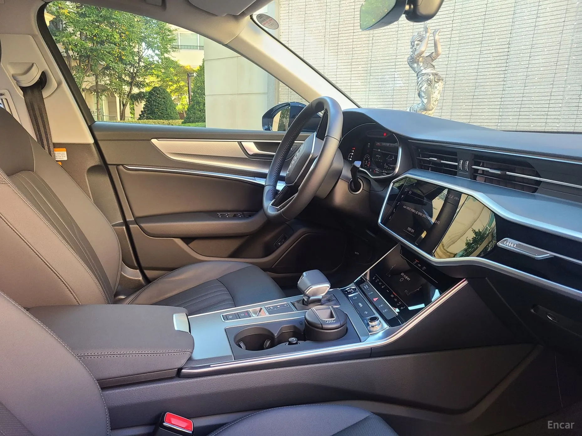 Audi A6 (C8) превью 4