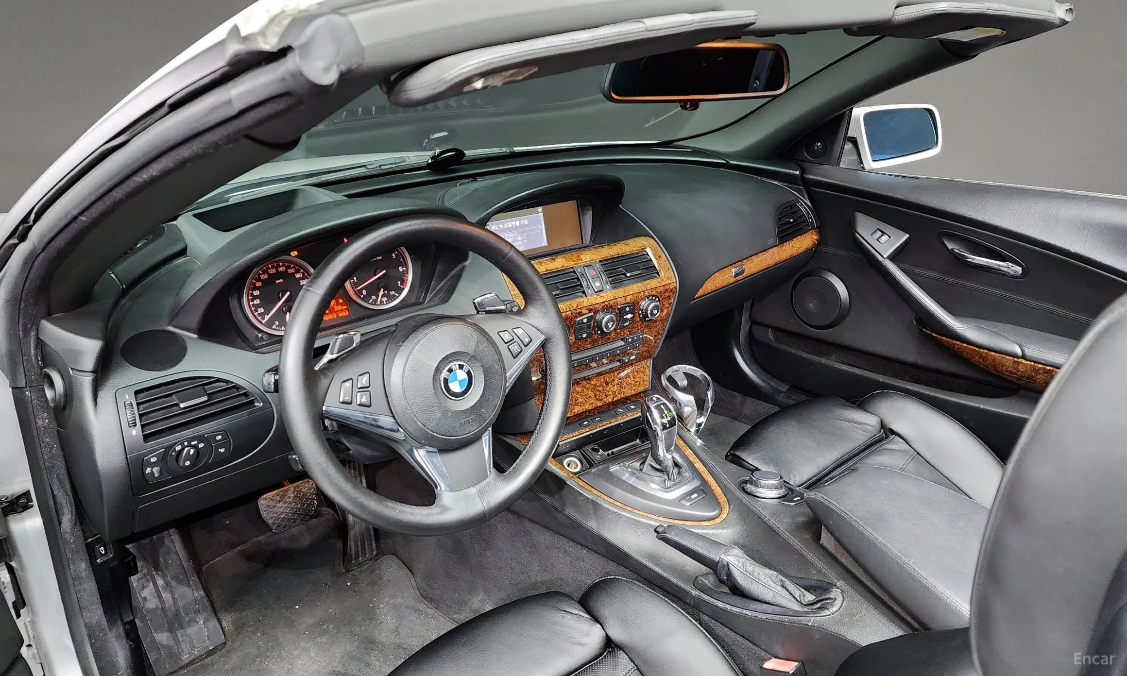 BMW 6 Series (E63) превью 4