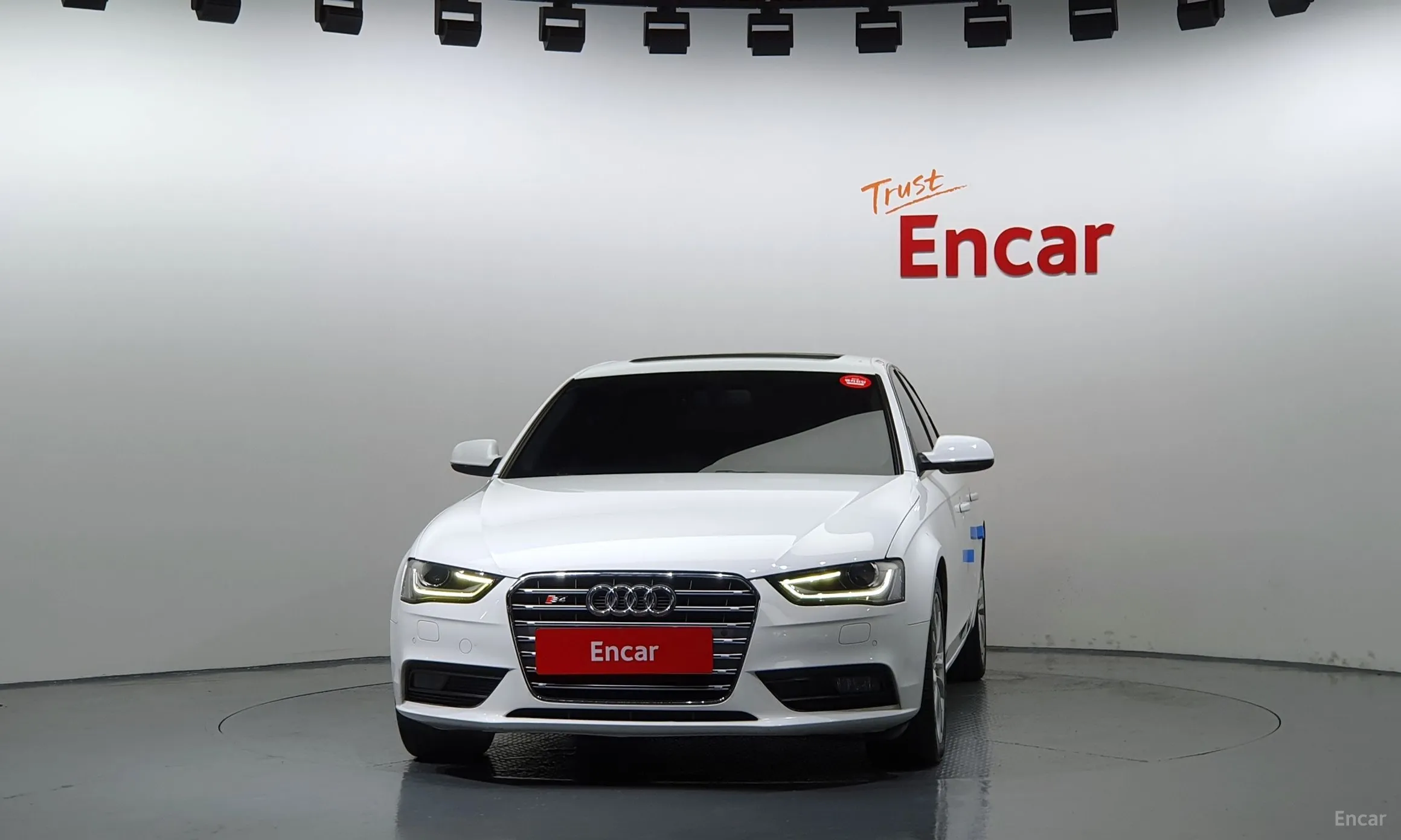 Audi New A4 превью 2