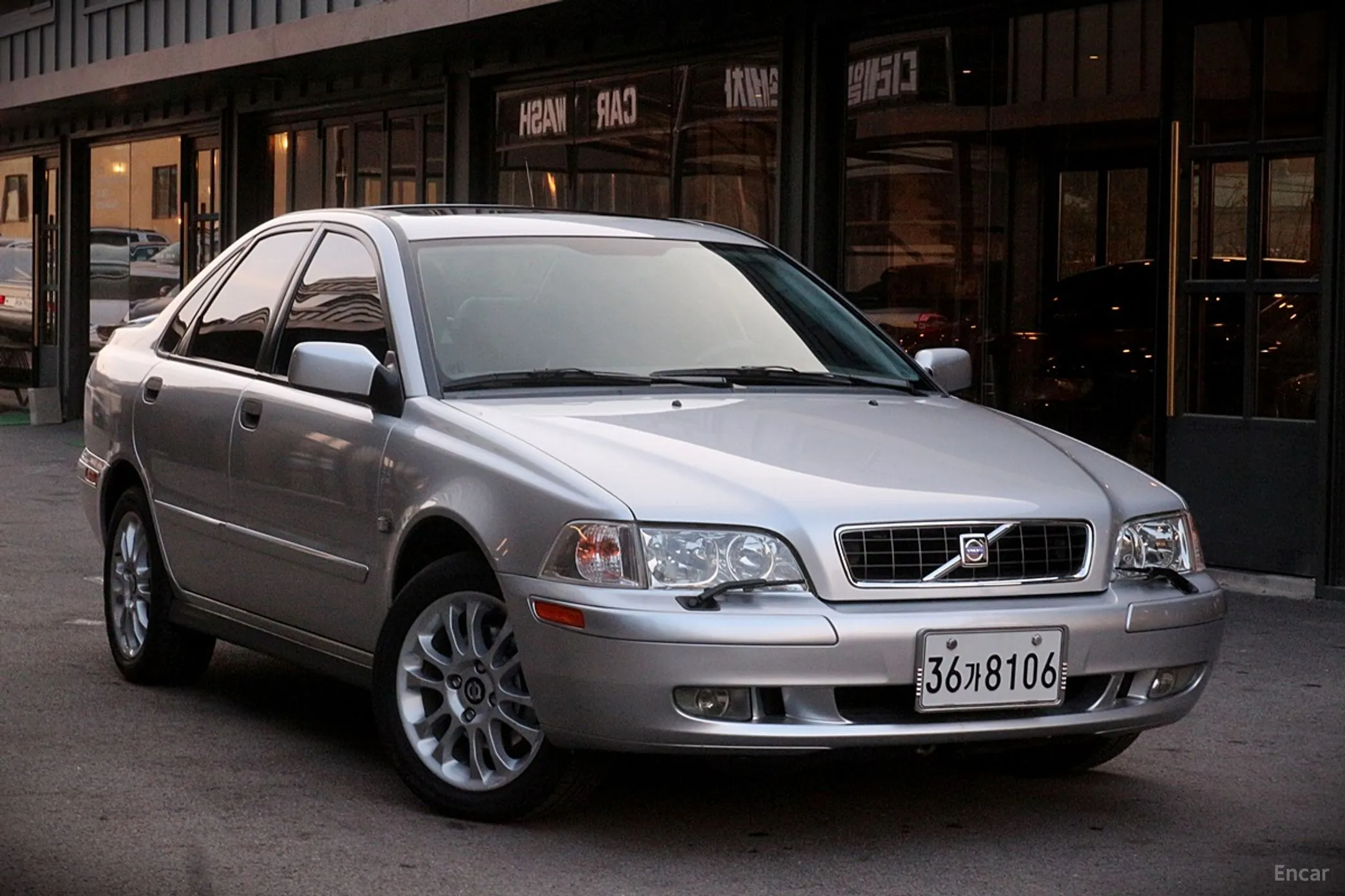Volvo S40 превью 3
