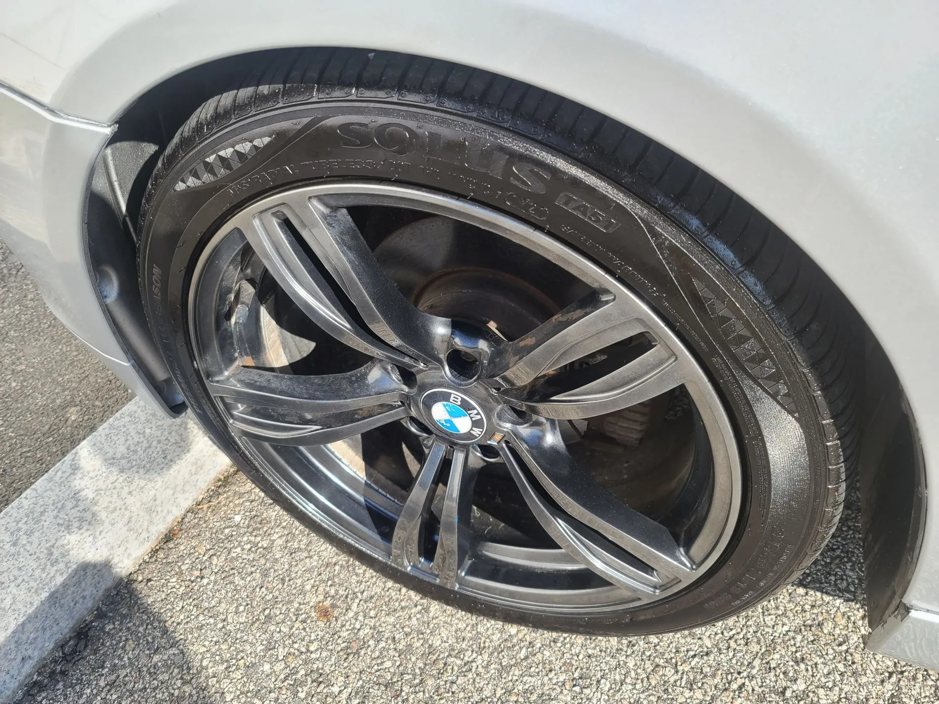 BMW 5 Series (E60) превью 4