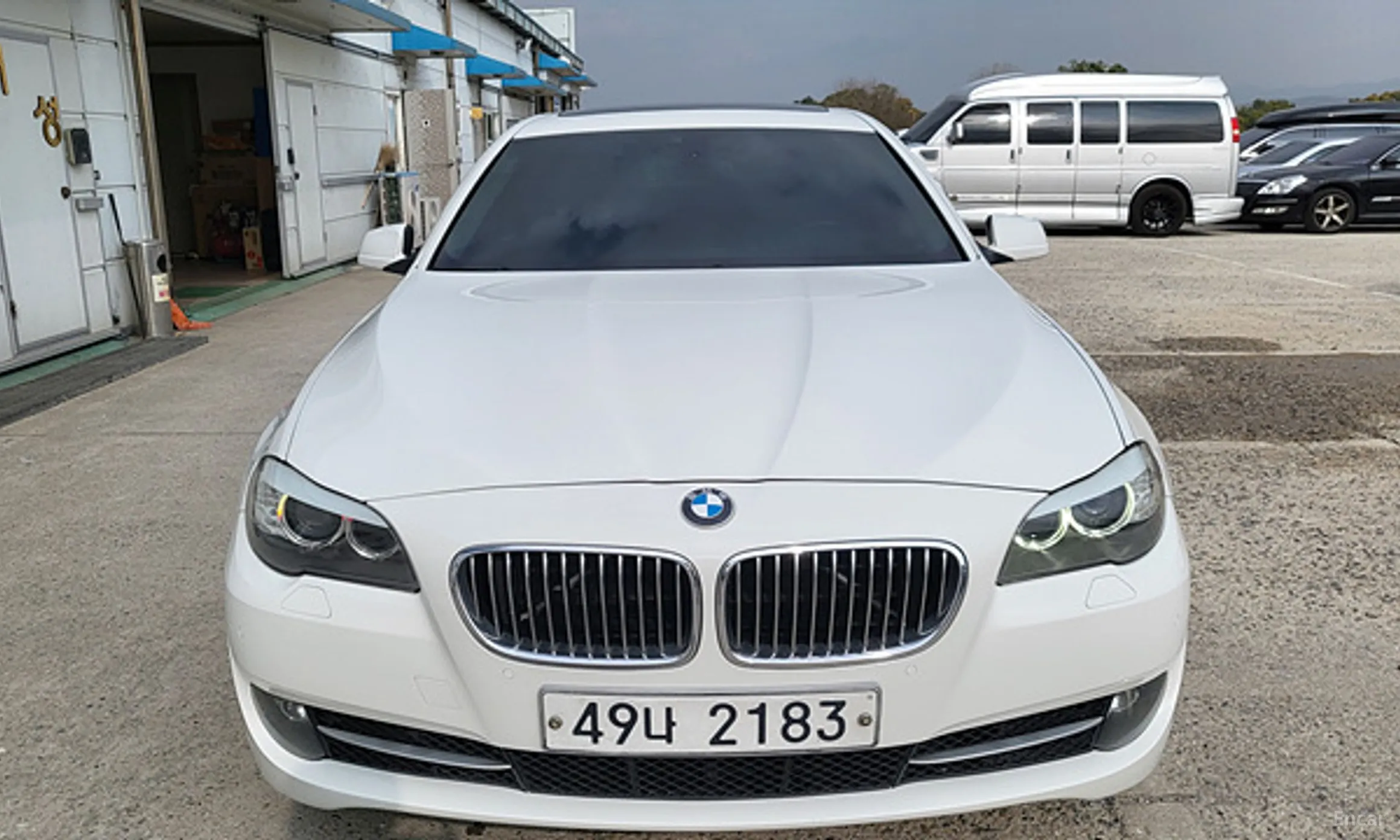 BMW 5 Series (F10) превью 2
