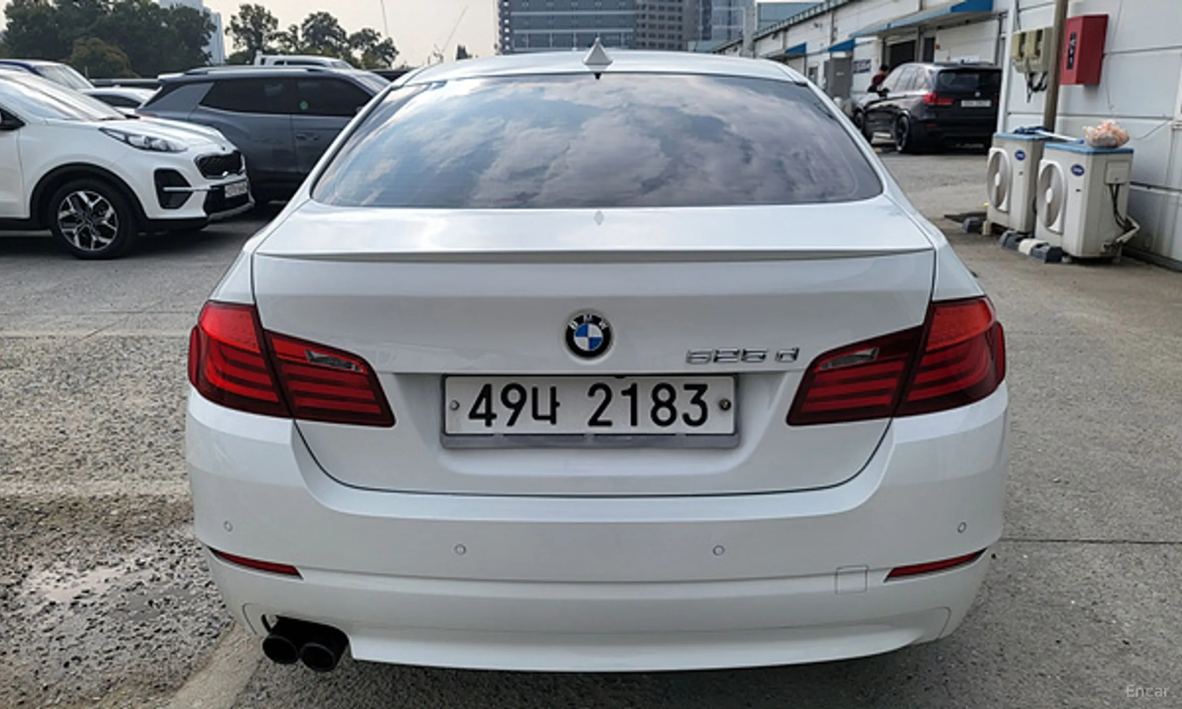 BMW 5 Series (F10) превью 3