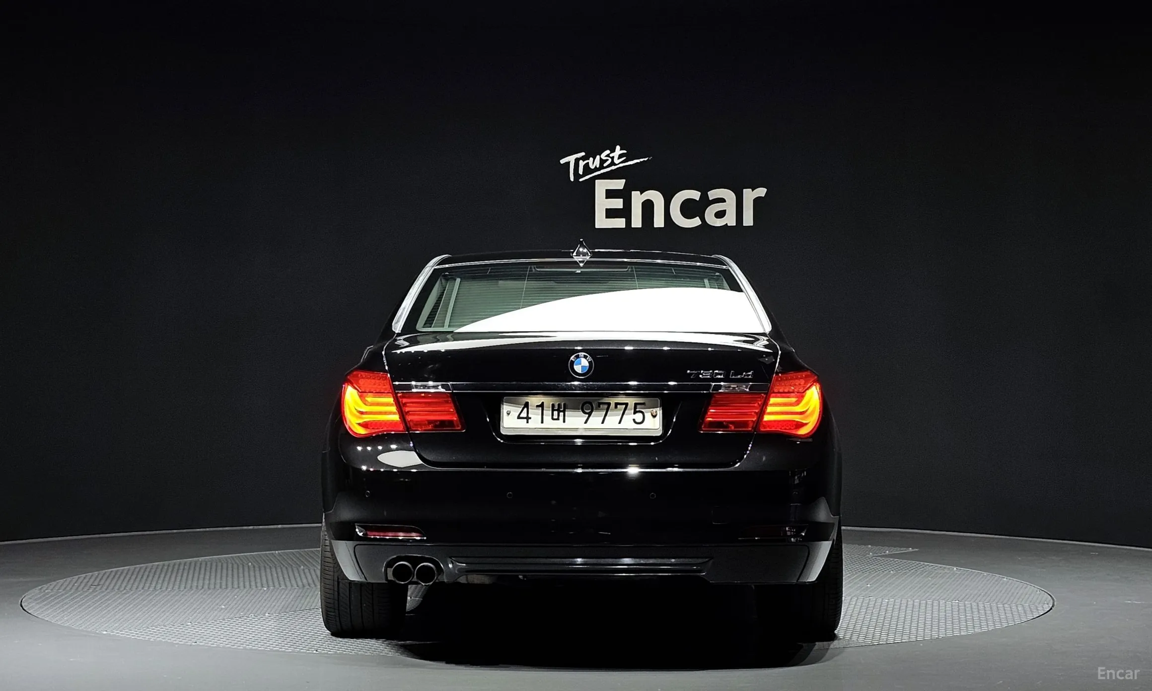 BMW 7 Series (F01) превью 3