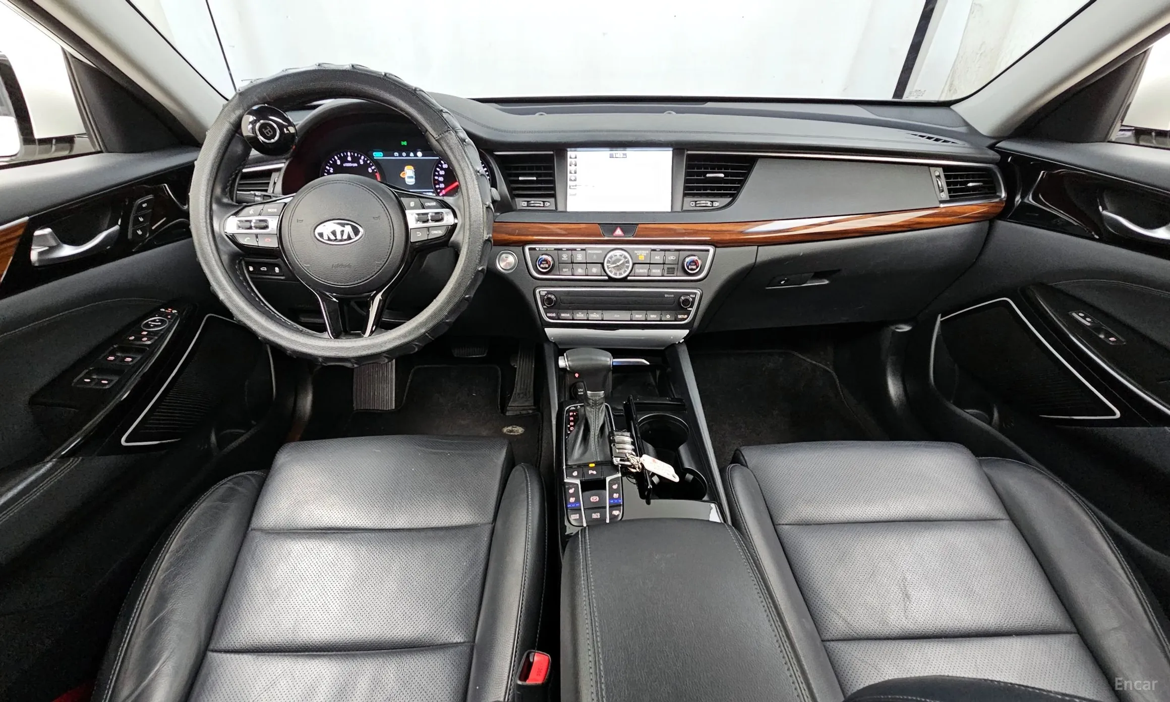 Kia K7 превью 4