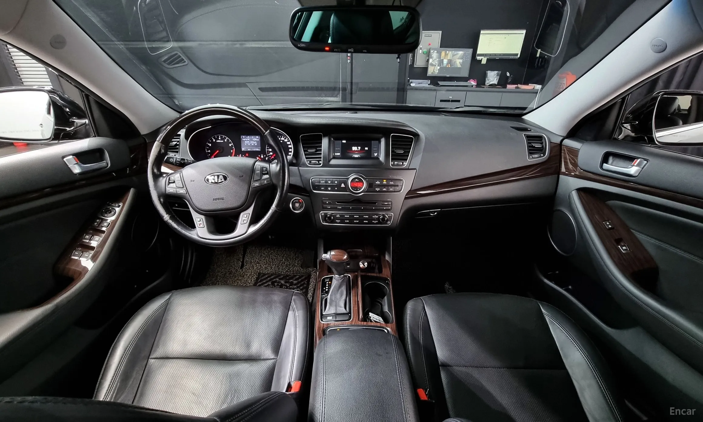 Kia K7 превью 4