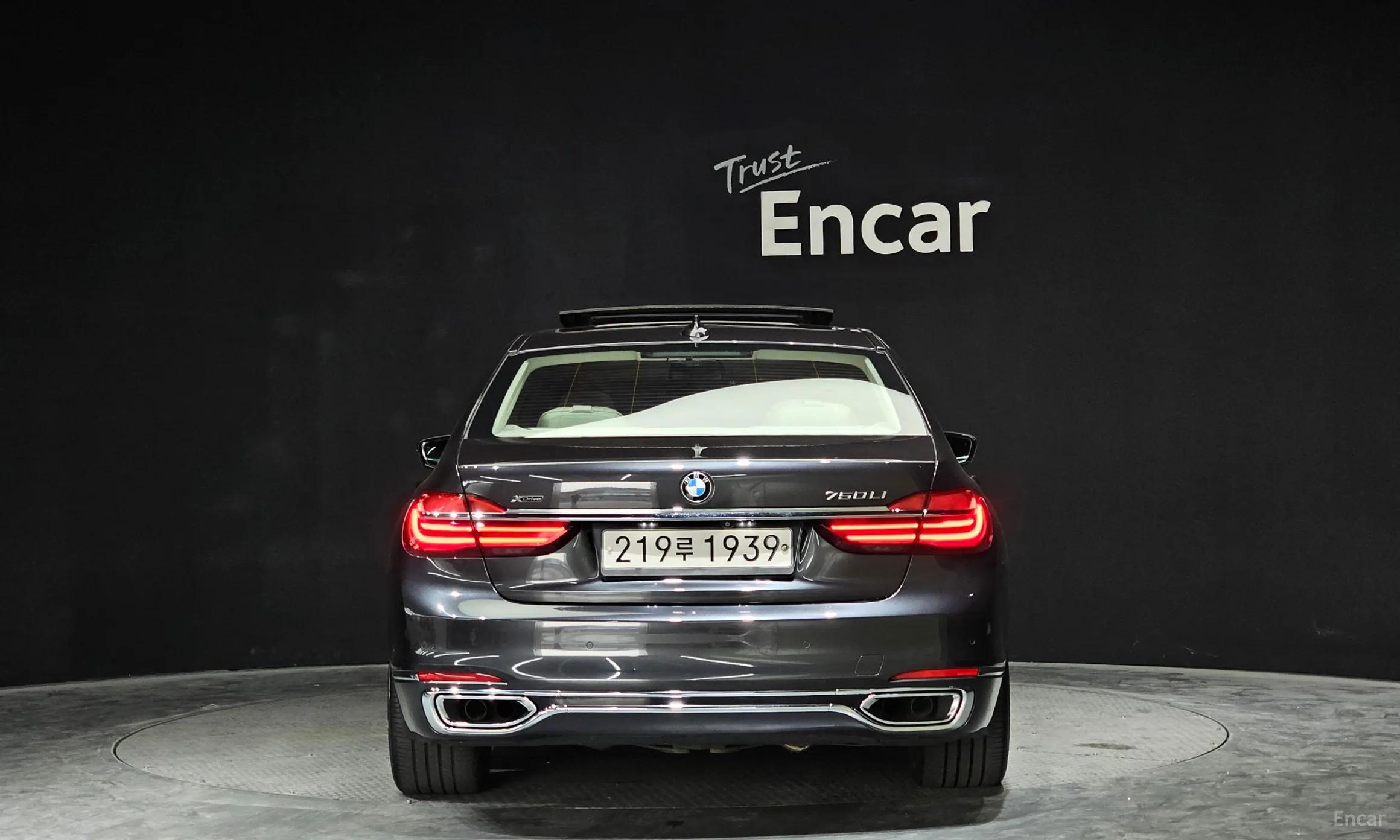 BMW 7 Series (G11) превью 3