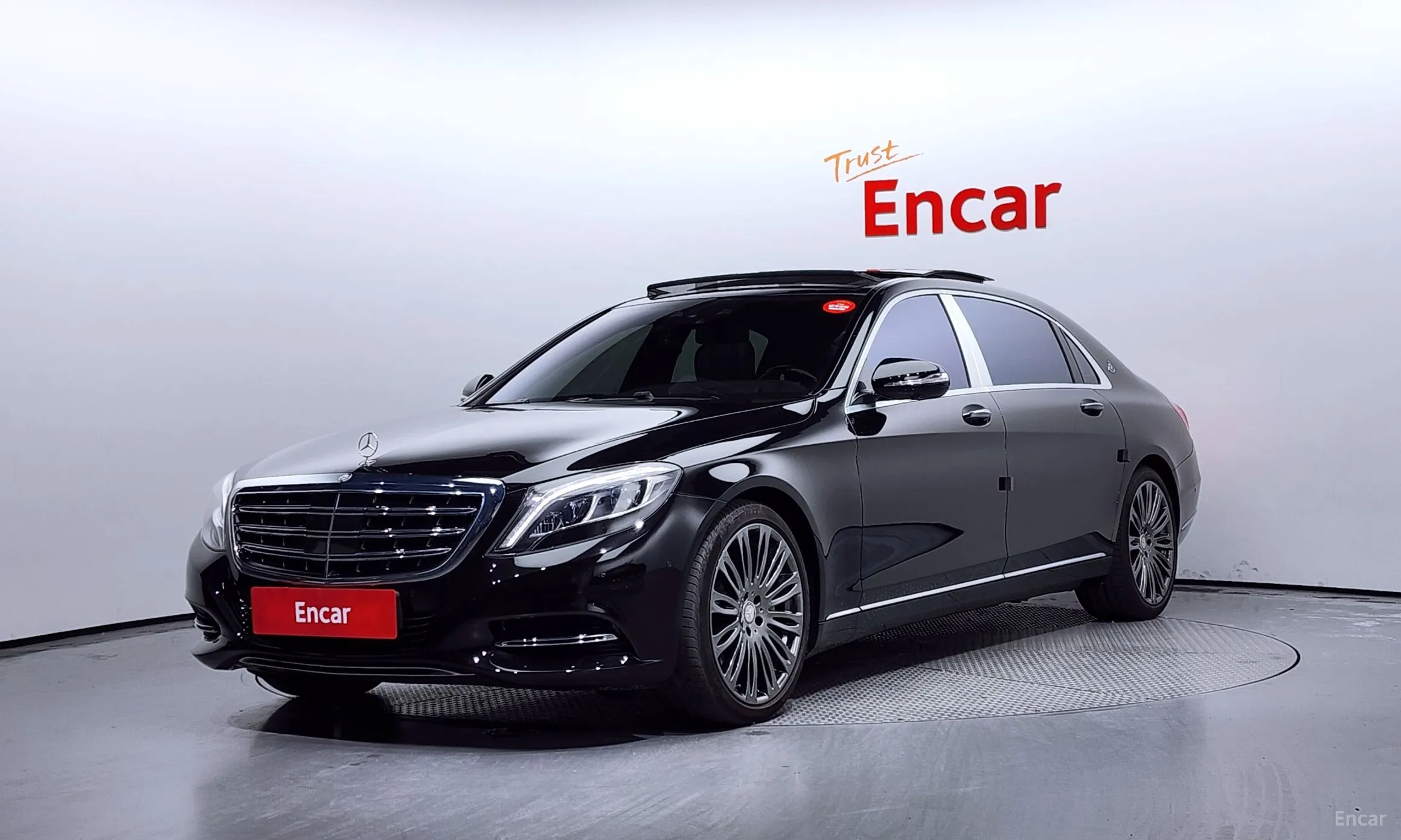 Mercedes Benz S-Class W222
