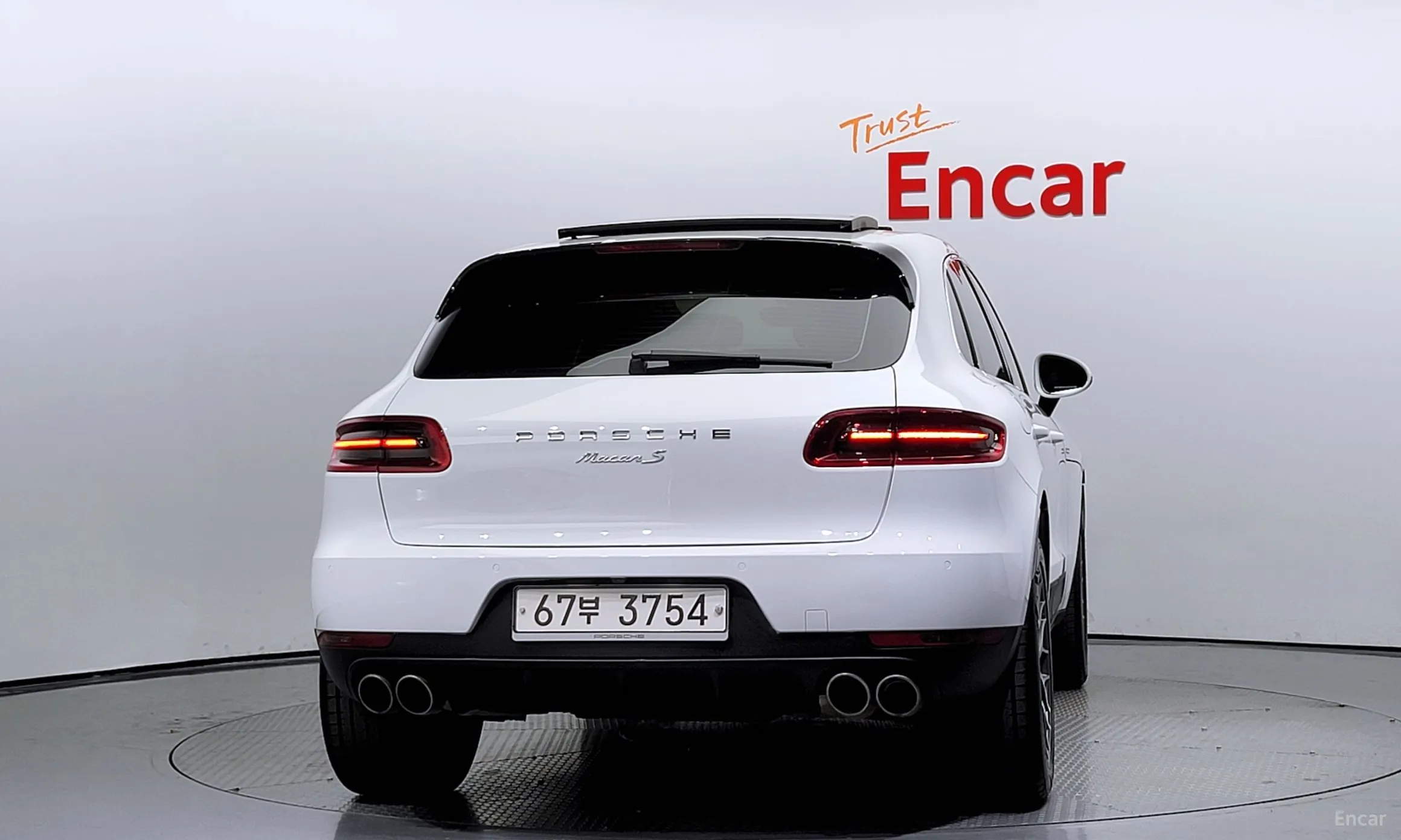 Porsche Macan превью 3