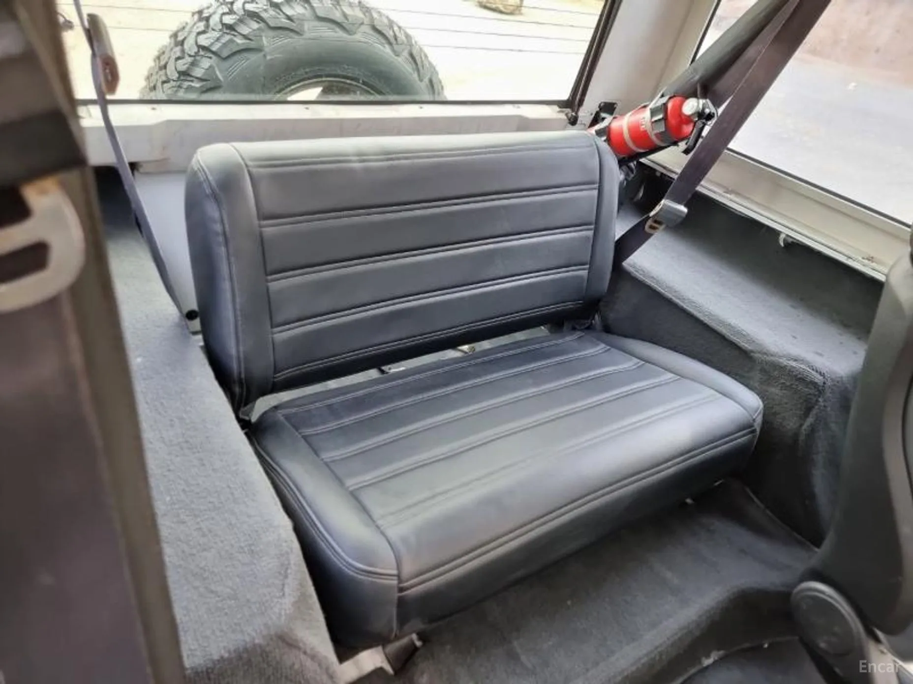 Jeep Wrangler (YJ) превью 9