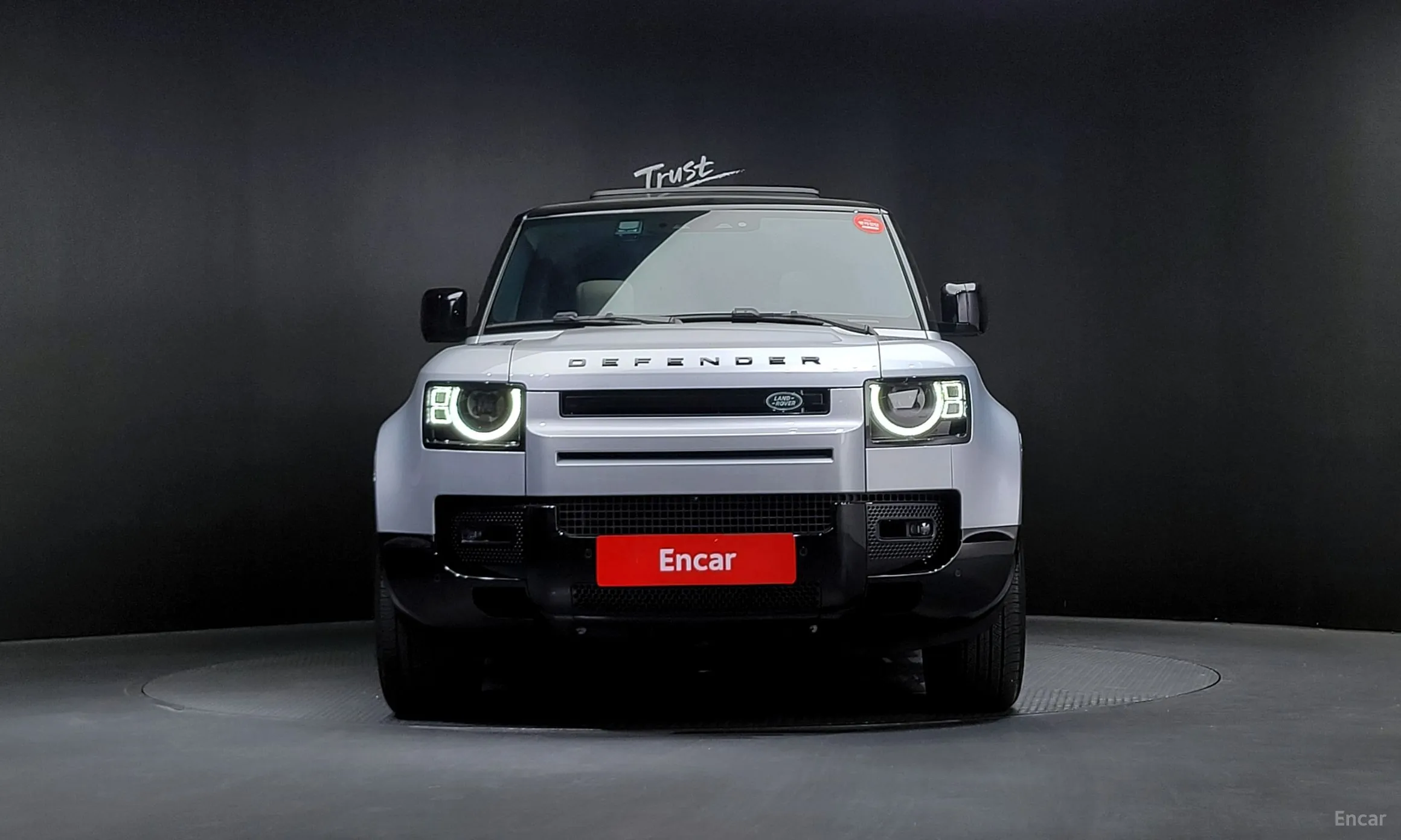 Land Rover Defender (L663)