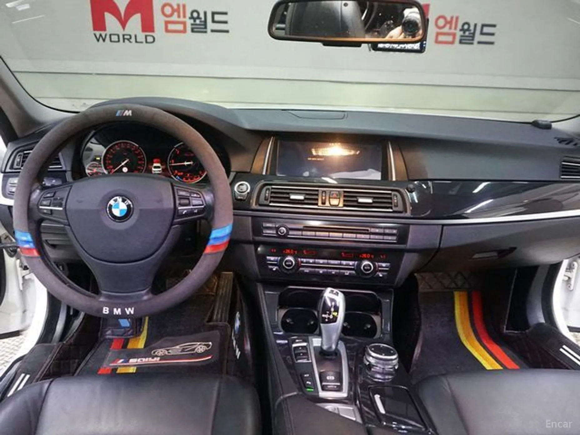 BMW 5 Series (F10) превью 4
